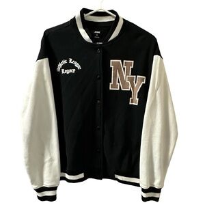🛍️3/$15 NY Legacy Varsity Jacket Size Med